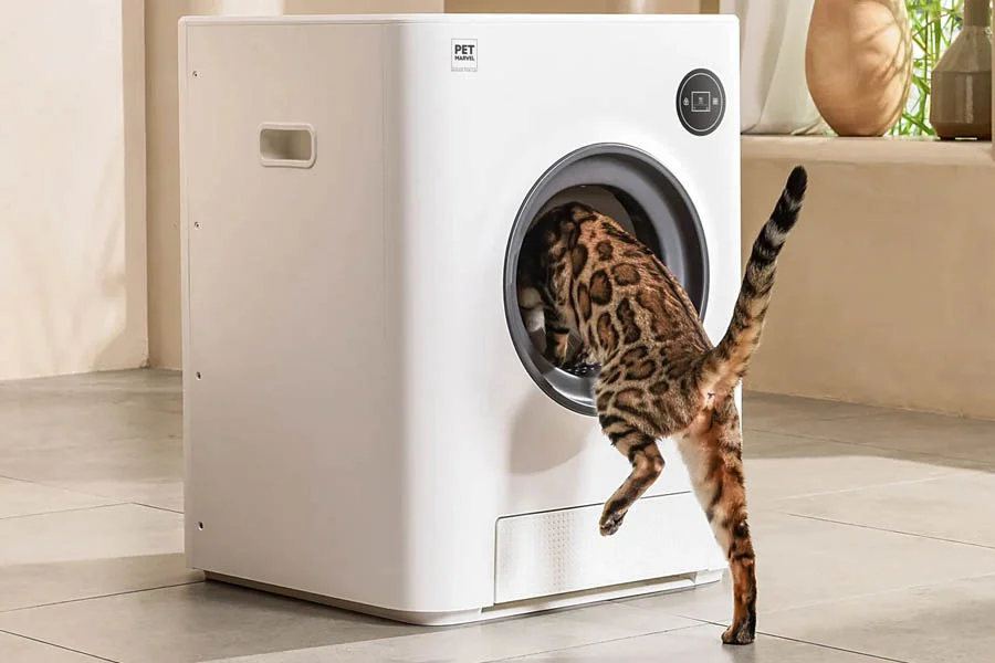 cat self cleaning litter box